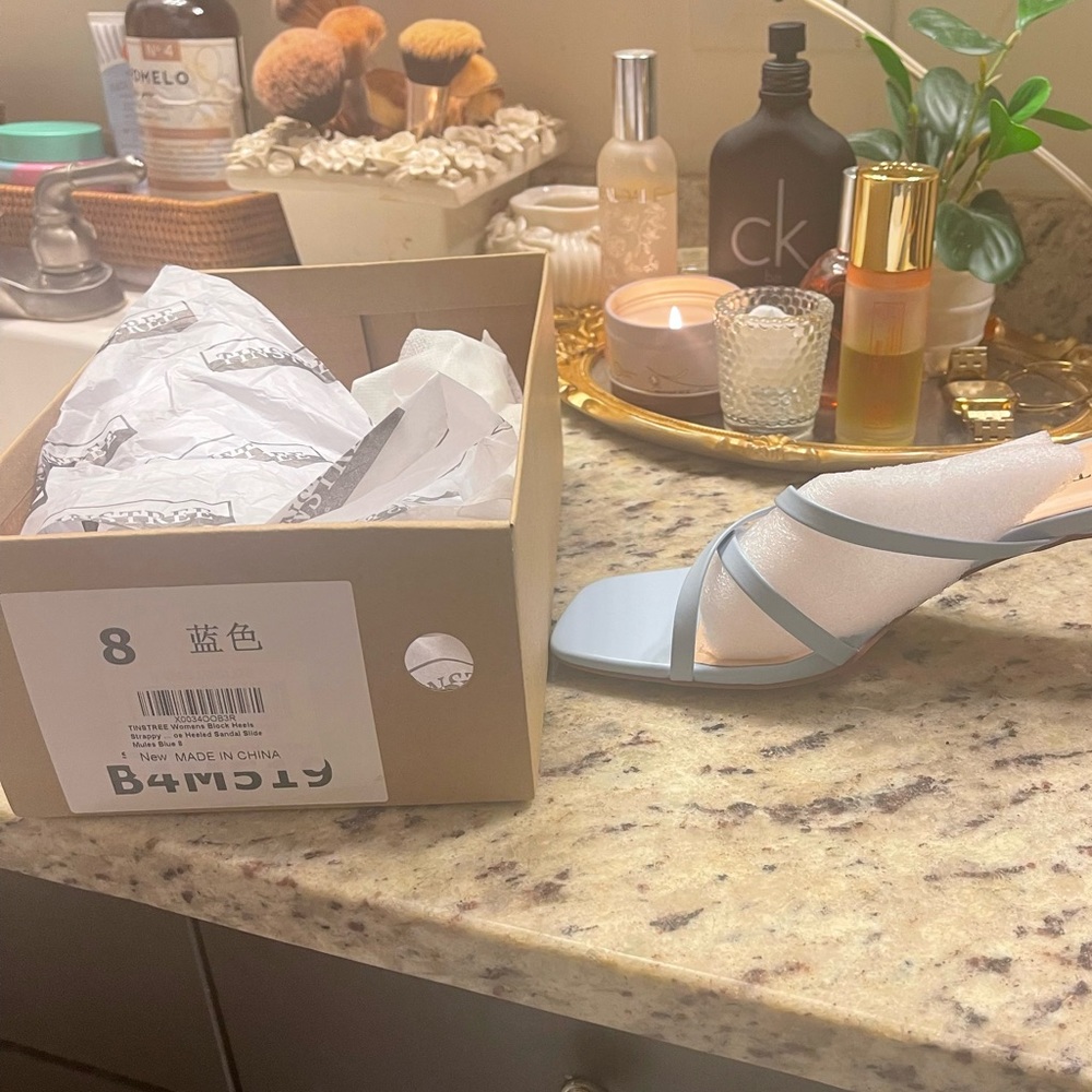Block heel sandal size 8.  Baby blue